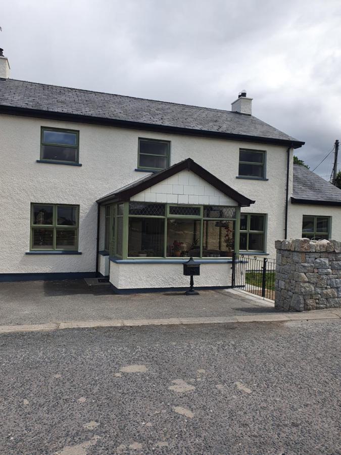 The Aul Shop & Public House -Entire Private Annexe Leilighet Kilcoo Eksteriør bilde